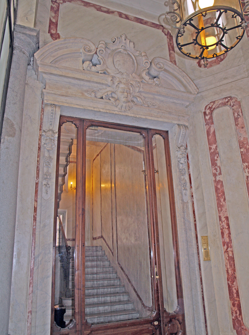 2000-Palazzo-di-Via-Po-11-Torino-1